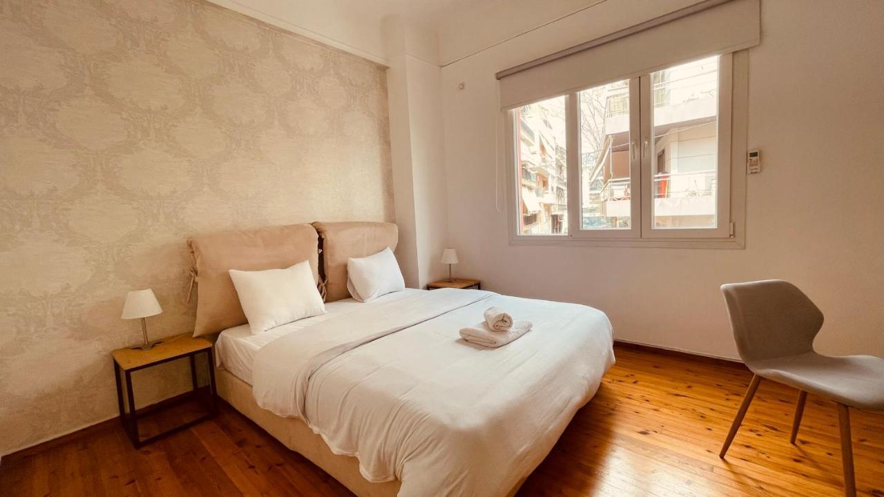 Daisy Apartment 15 Min To Acropolis Athens Exterior photo