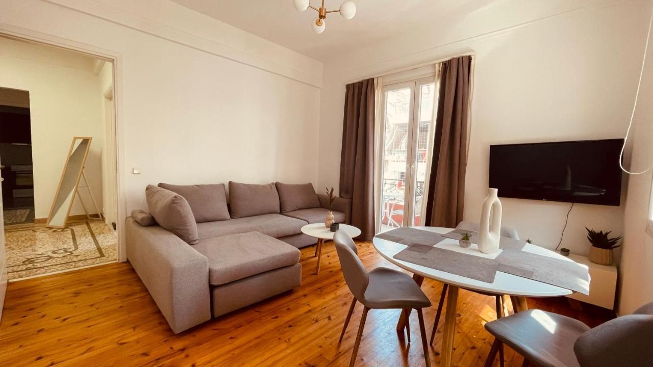 Daisy Apartment 15 Min To Acropolis Athens Exterior photo